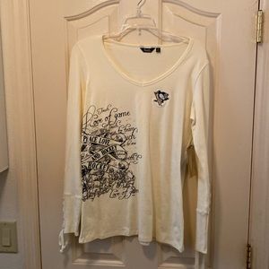NWT women’s Pittsburgh penguins top